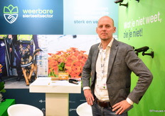 Huibert den Butter stond op de beurs namens Weerbare Sierteelt. Huibert wilt doormiddel van het verbinden van publieke en privaat partijen en samenwerkingen de sierteelt weerbaarder maken tegen criminele activiteiten. Weerbare Sierteelt informeert en beschermt bedrijven.